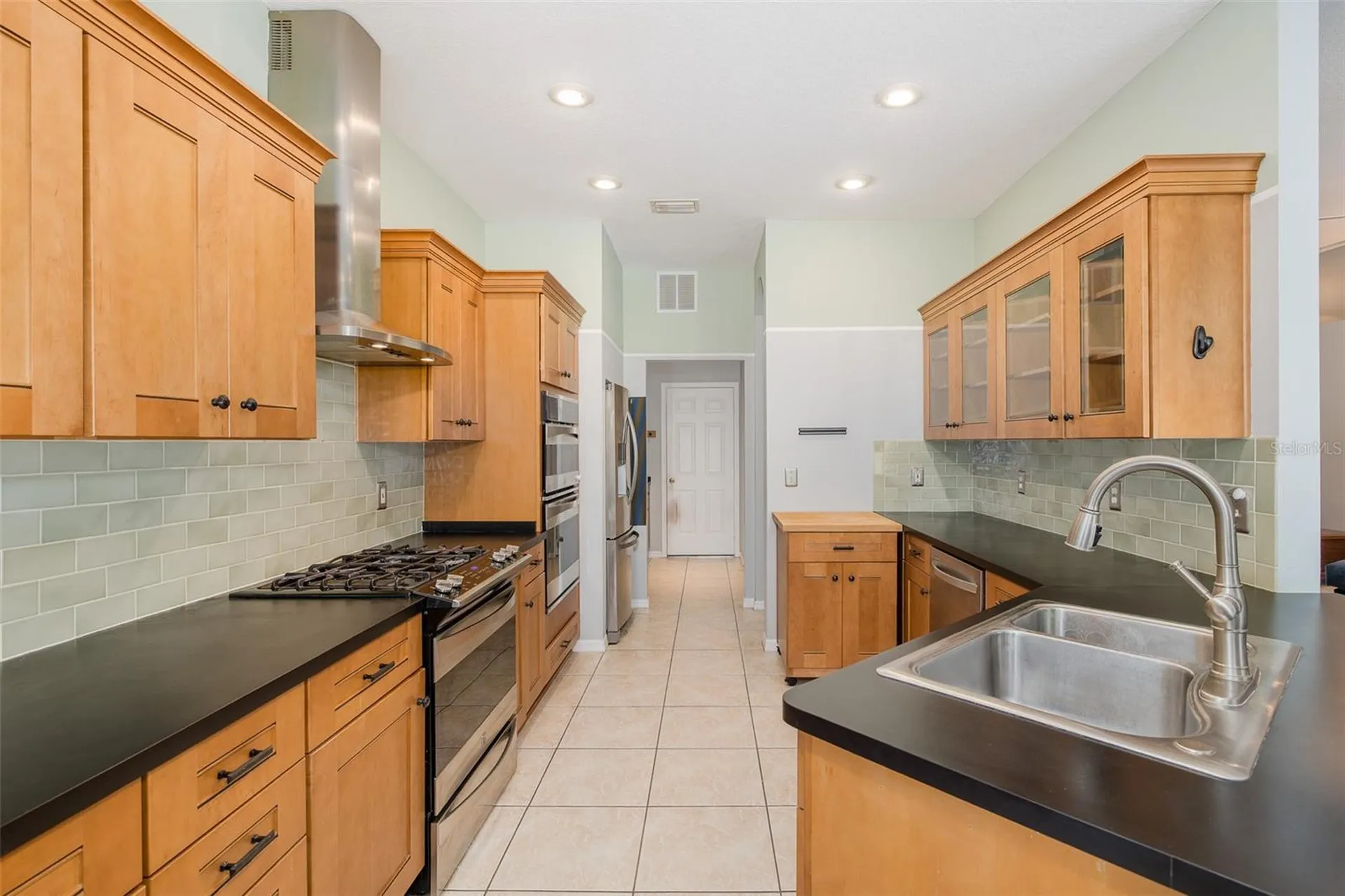 12709 Westwood Lakes Boulevard Tampa FL 33626