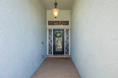12709 Westwood Lakes Boulevard Tampa FL 33626