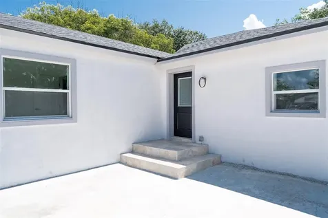 689 Bethune Avenue Winter Garden FL 34787