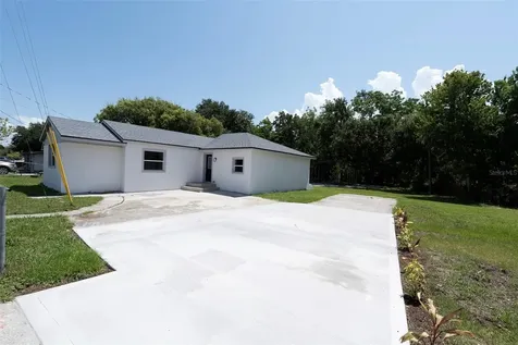 689 Bethune Avenue Winter Garden FL 34787