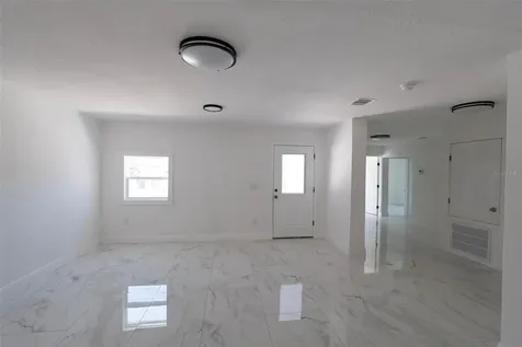 689 Bethune Avenue Winter Garden FL 34787