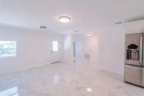 689 Bethune Avenue Winter Garden FL 34787