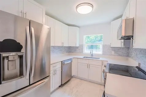 689 Bethune Avenue Winter Garden FL 34787
