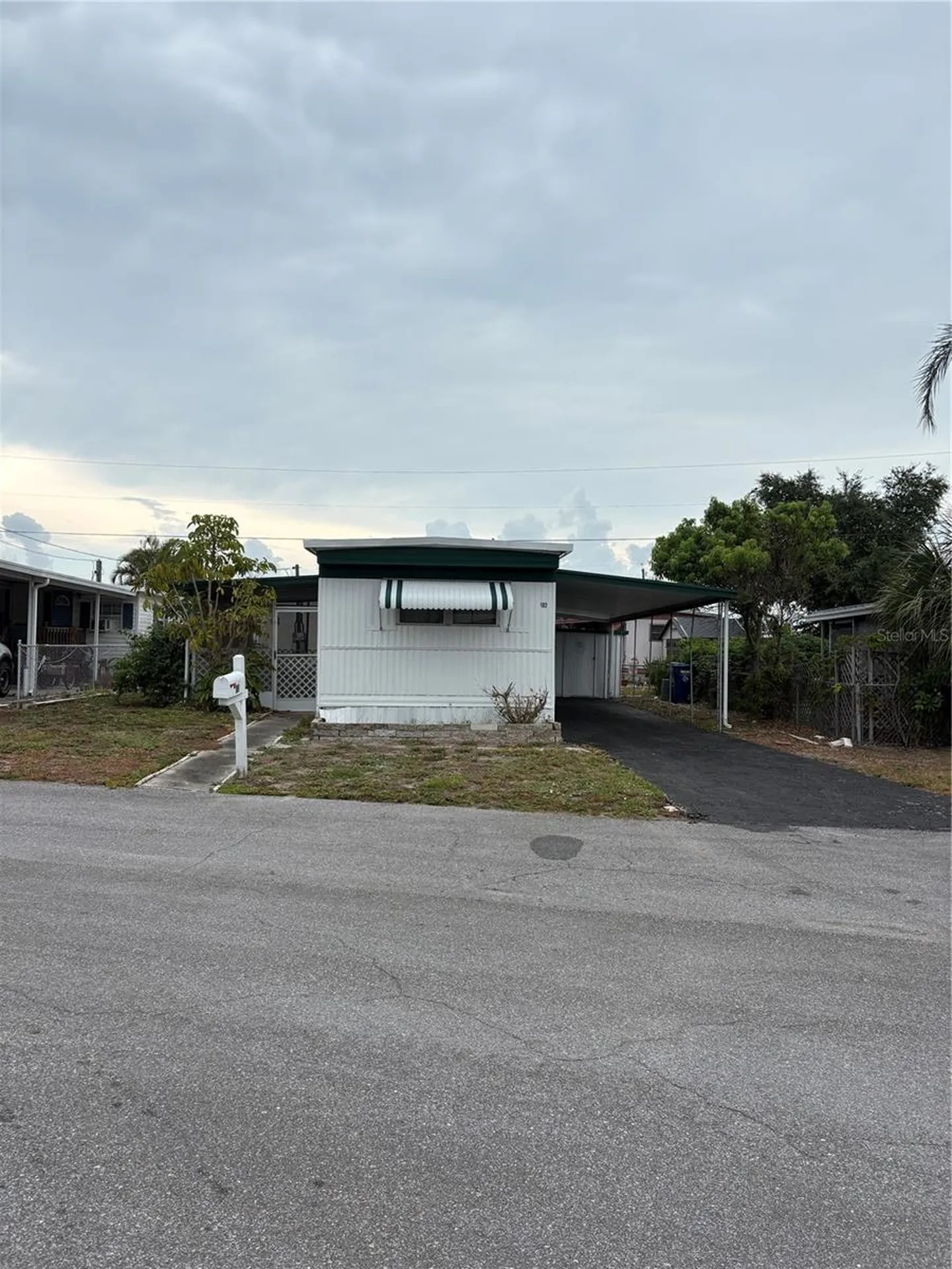 6580 Seminole Seminole FL 33772