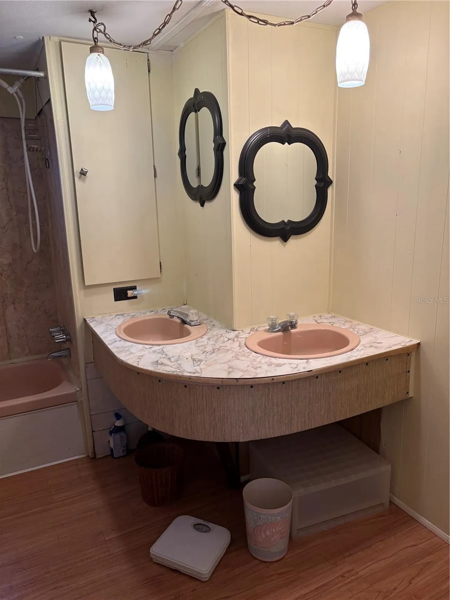 6580 Seminole Seminole FL 33772