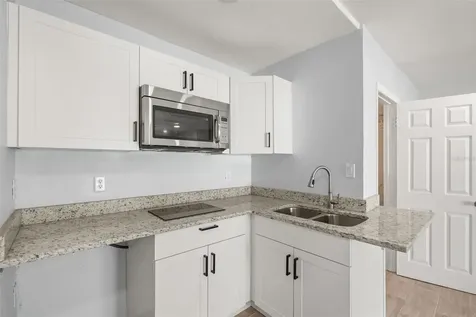 2101 Sanford Avenue Sanford FL 32771