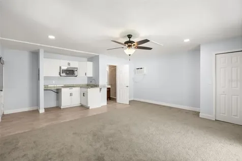 2101 Sanford Avenue Sanford FL 32771