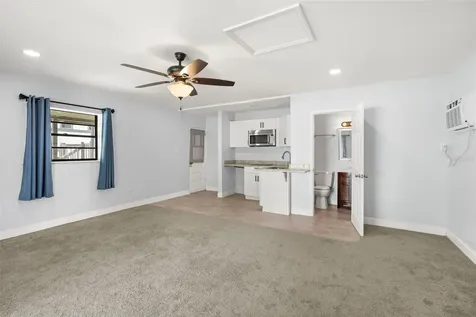 2101 Sanford Avenue Sanford FL 32771