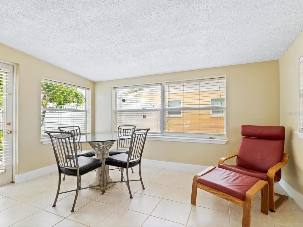3115 Bay Drive Bradenton FL 34207
