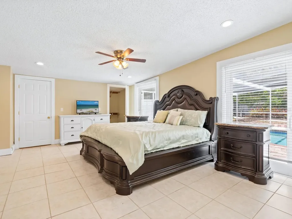 3115 Bay Drive Bradenton FL 34207