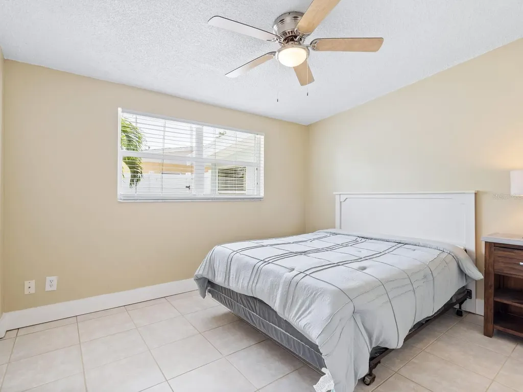 3115 Bay Drive Bradenton FL 34207