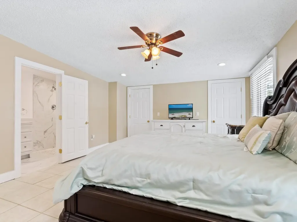 3115 Bay Drive Bradenton FL 34207