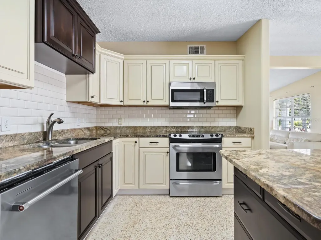 3115 Bay Drive Bradenton FL 34207