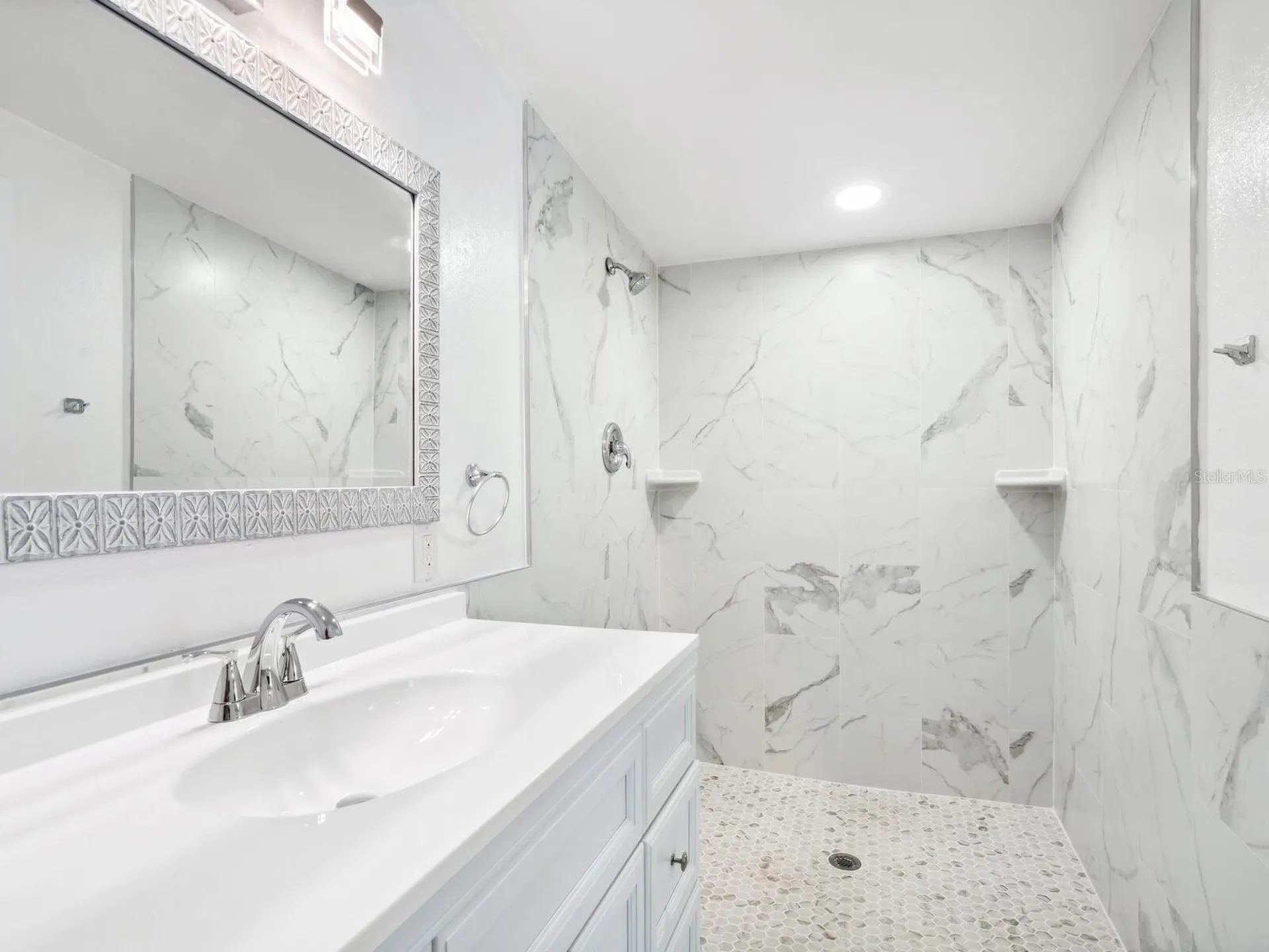 3115 Bay Drive Bradenton FL 34207