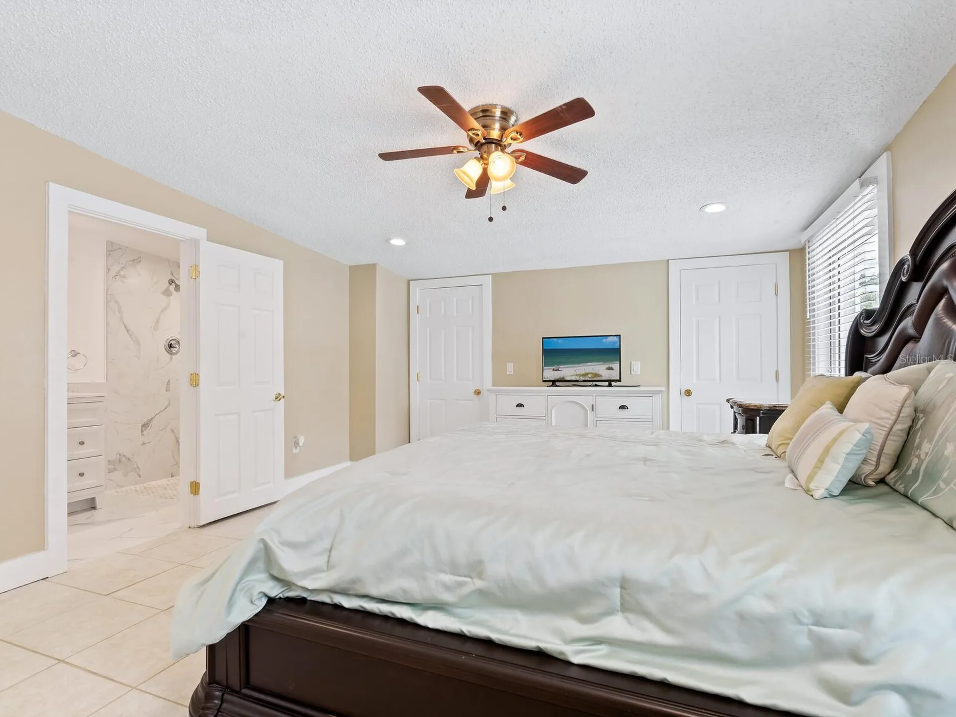 3115 Bay Drive Bradenton FL 34207