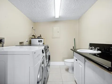 3115 Bay Drive Bradenton FL 34207