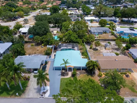 3115 Bay Drive Bradenton FL 34207