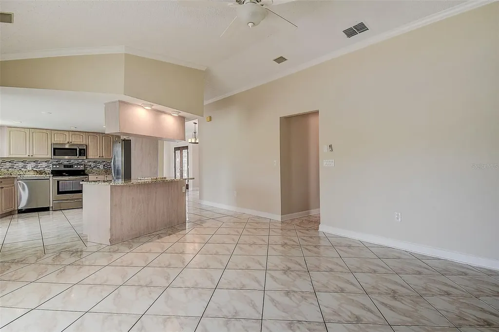 2876 Lake Valencia Boulevard E Palm Harbor FL 34684