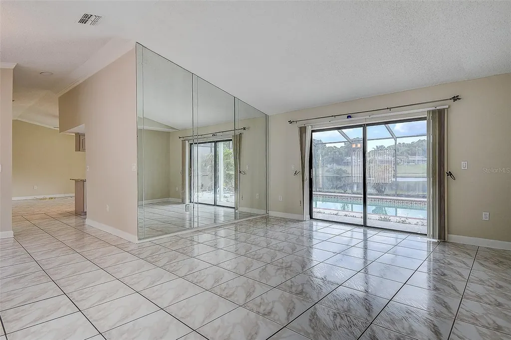 2876 Lake Valencia Boulevard E Palm Harbor FL 34684