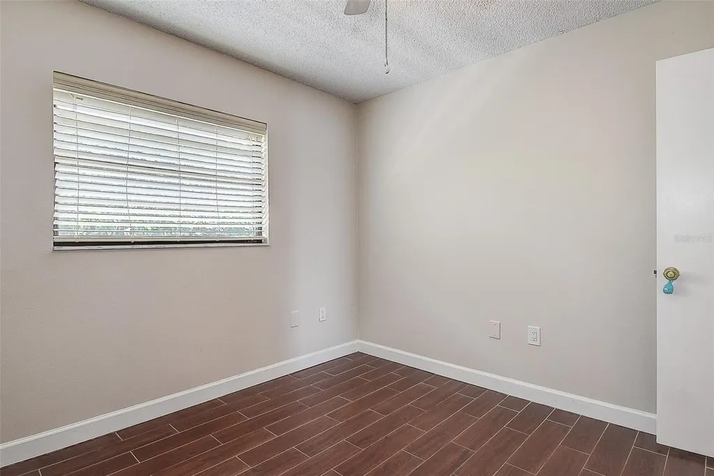 2876 Lake Valencia Boulevard E Palm Harbor FL 34684