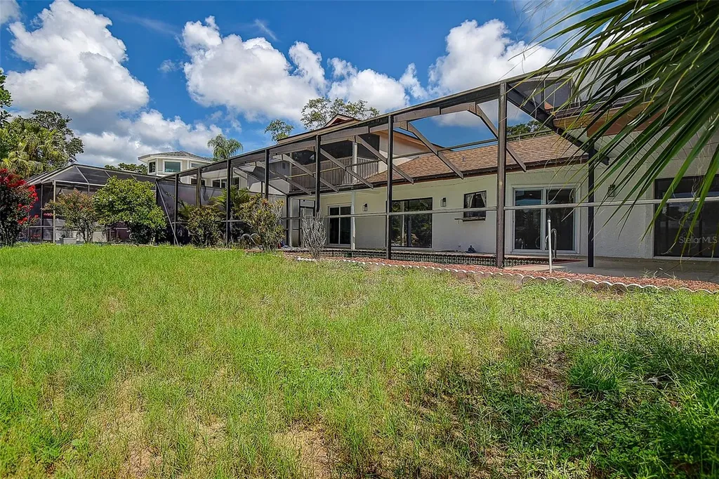 2876 Lake Valencia Boulevard E Palm Harbor FL 34684