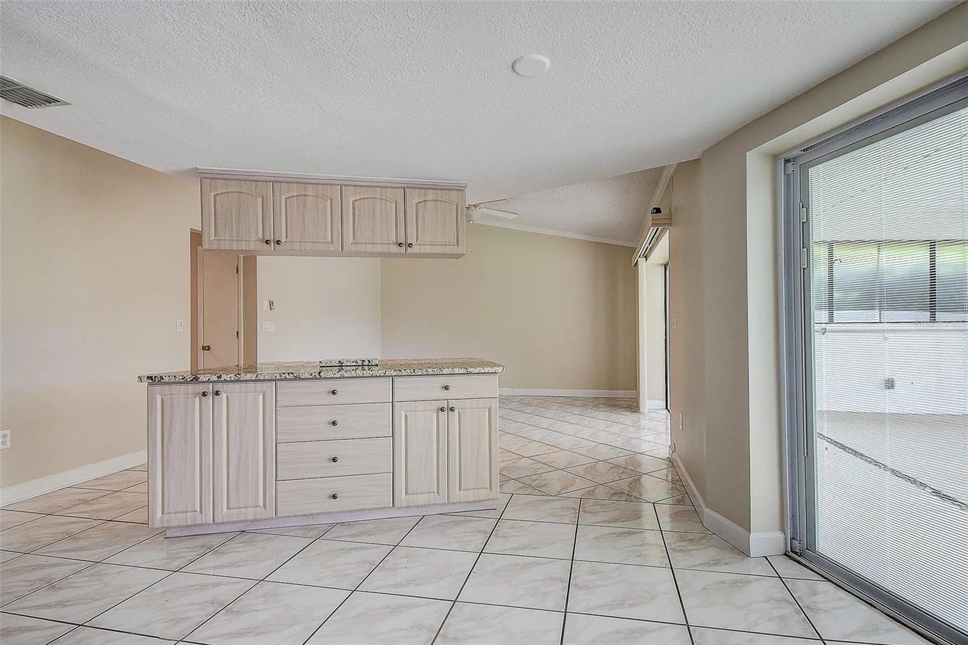 2876 Lake Valencia Boulevard E Palm Harbor FL 34684