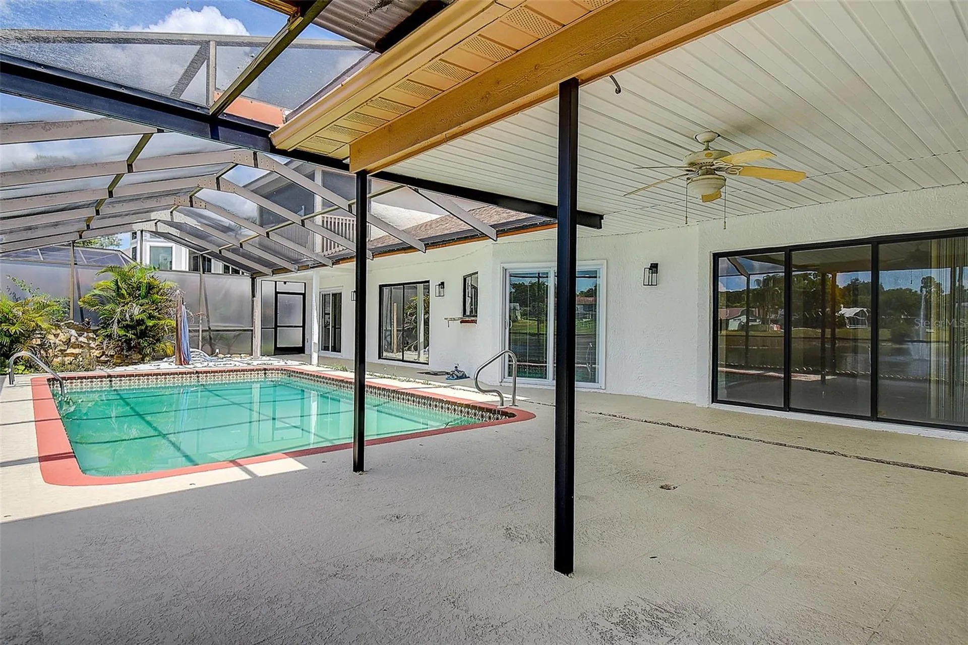 2876 Lake Valencia Boulevard E Palm Harbor FL 34684