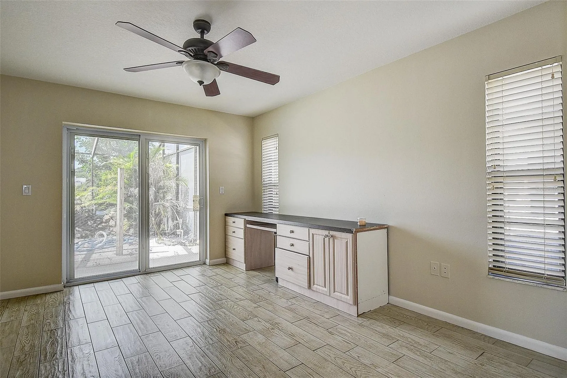 2876 Lake Valencia Boulevard E Palm Harbor FL 34684