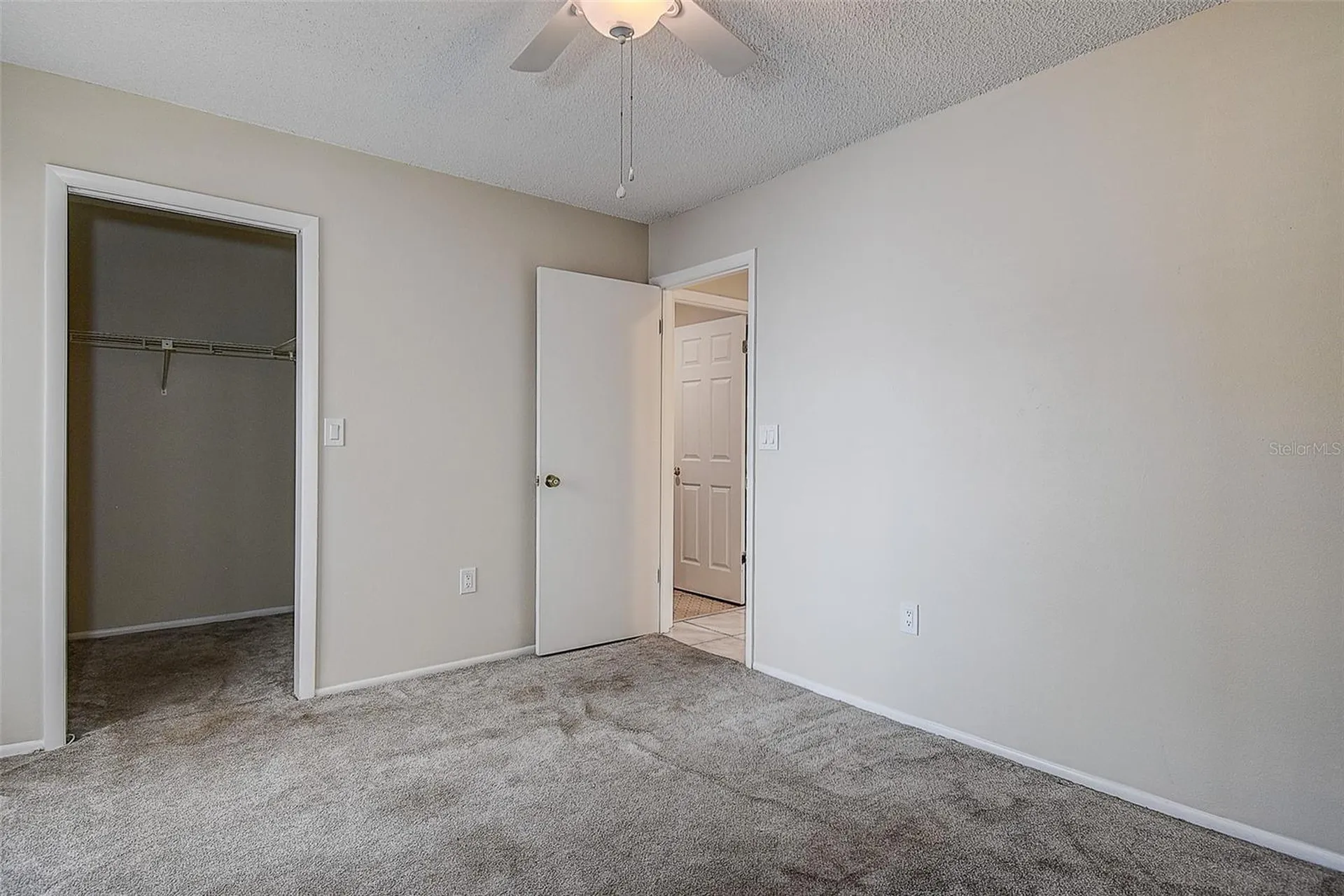 2876 Lake Valencia Boulevard E Palm Harbor FL 34684
