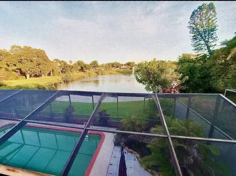 2876 Lake Valencia Boulevard E Palm Harbor FL 34684