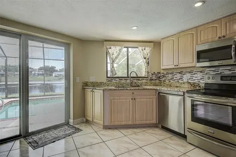 2876 Lake Valencia Boulevard E Palm Harbor FL 34684