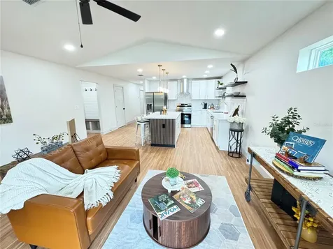 823 NW 13th Avenue Ocala FL 34475