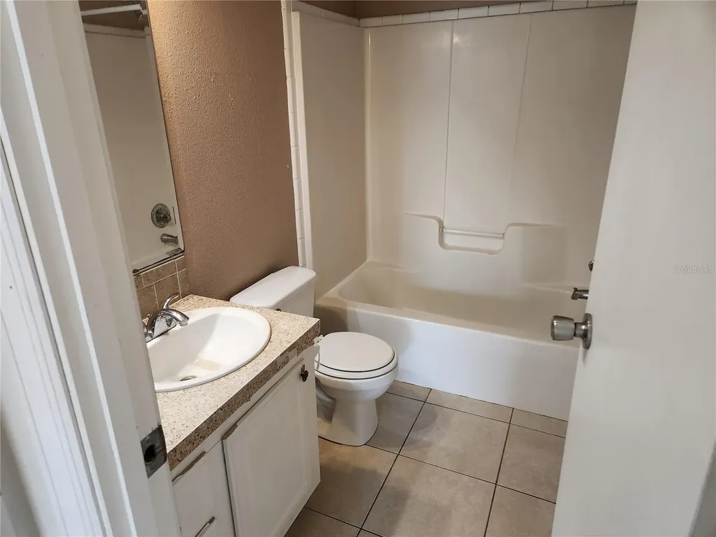 5165 Topeka Avenue St Cloud FL 34773