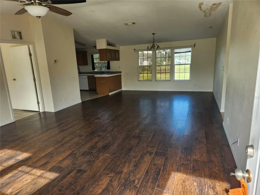 5165 Topeka Avenue St Cloud FL 34773