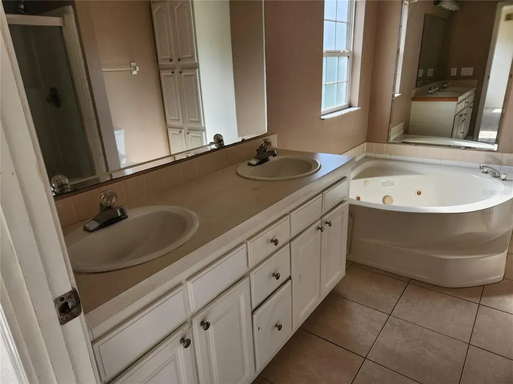 5165 Topeka Avenue St Cloud FL 34773