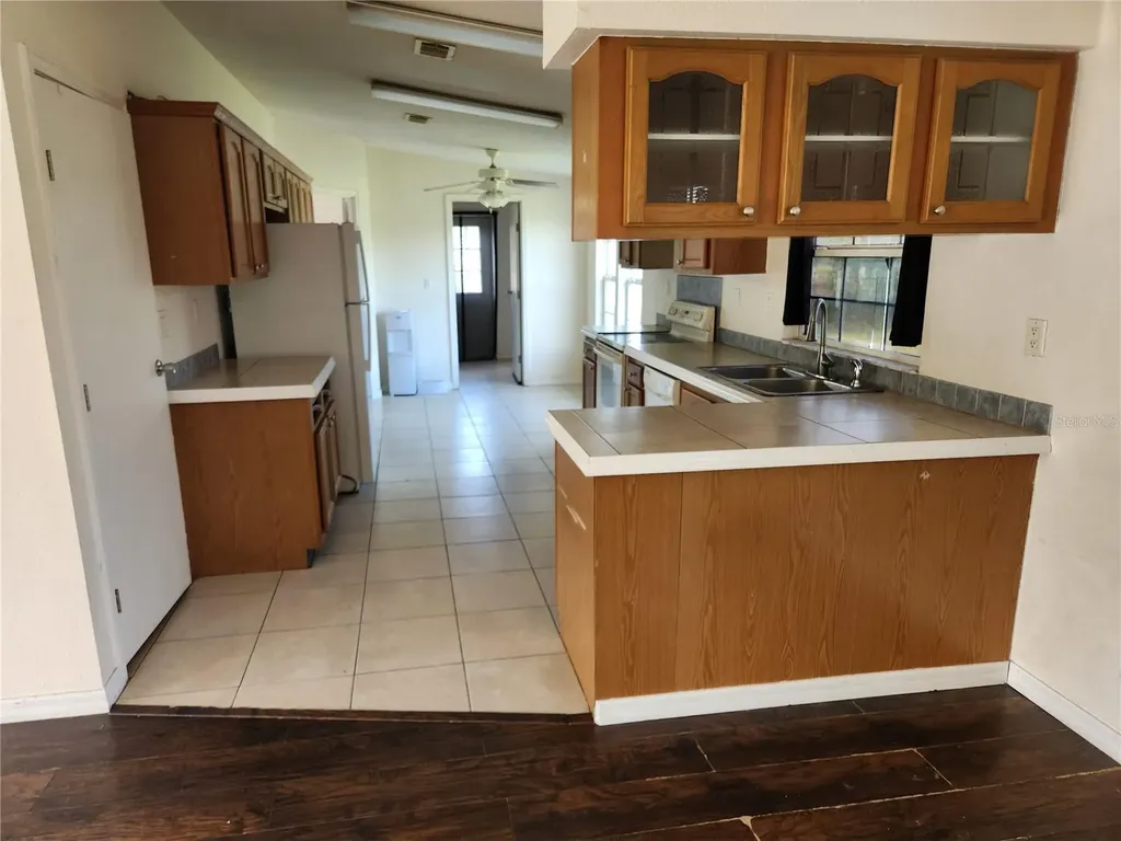 5165 Topeka Avenue St Cloud FL 34773
