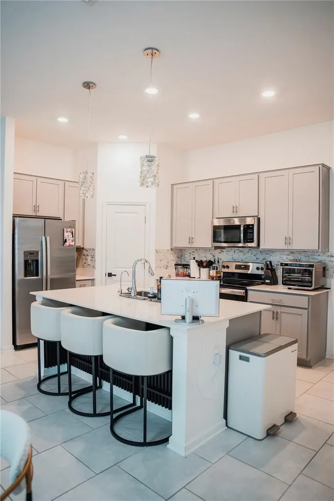 2326 Burney Falls Lane Davenport FL 33837