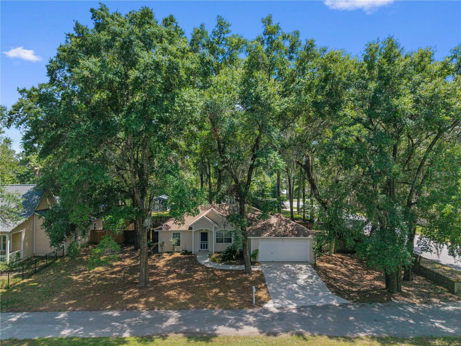 2077 SW 42nd Lane Gainesville FL 32608