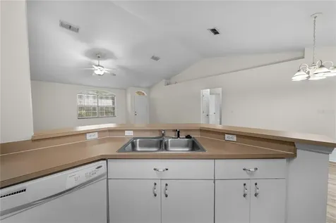2077 SW 42nd Lane Gainesville FL 32608