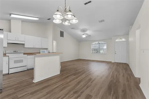 2077 SW 42nd Lane Gainesville FL 32608