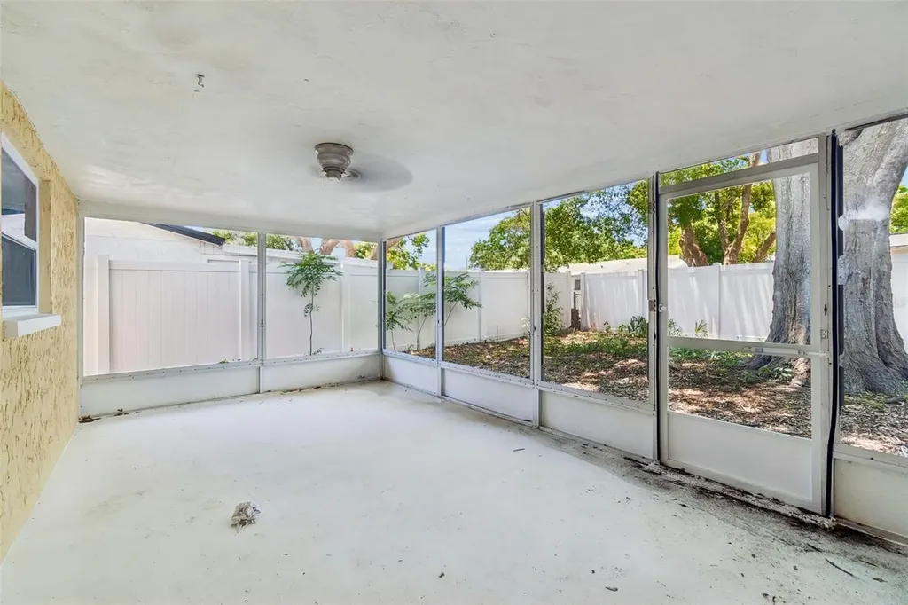 7105 Oakshire Drive Port Richey FL 34668