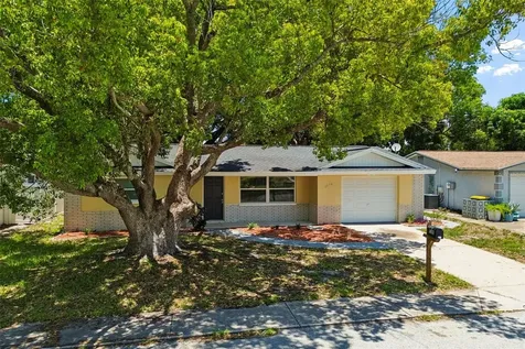 7105 Oakshire Drive Port Richey FL 34668
