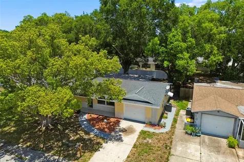 7105 Oakshire Drive Port Richey FL 34668