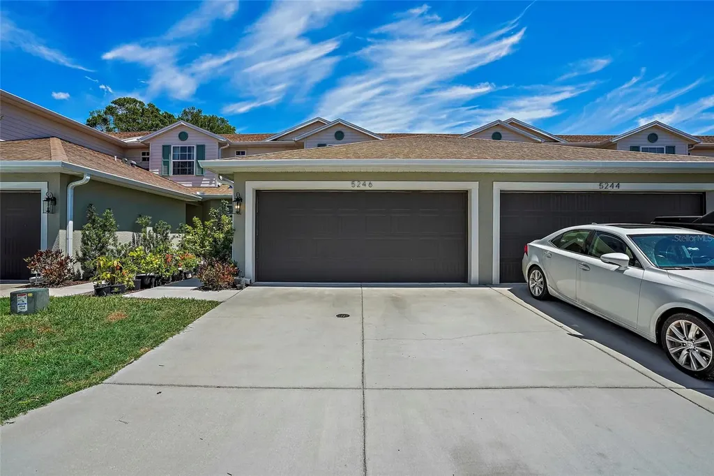 5246 Neil Drive St Petersburg FL 33714