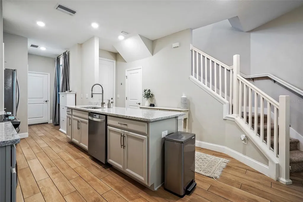 5246 Neil Drive St Petersburg FL 33714