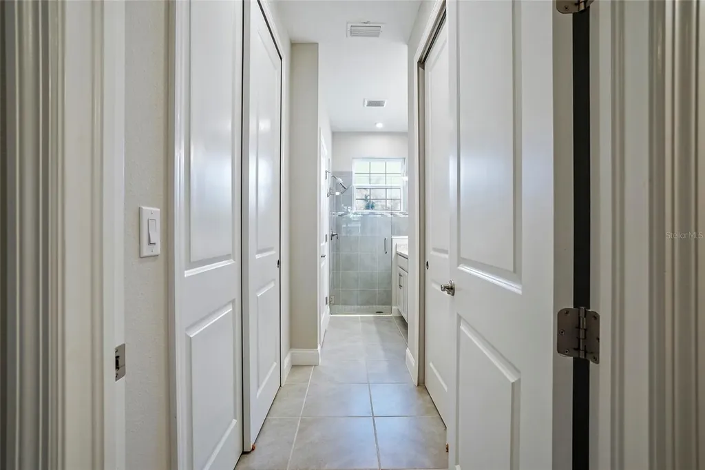 5246 Neil Drive St Petersburg FL 33714