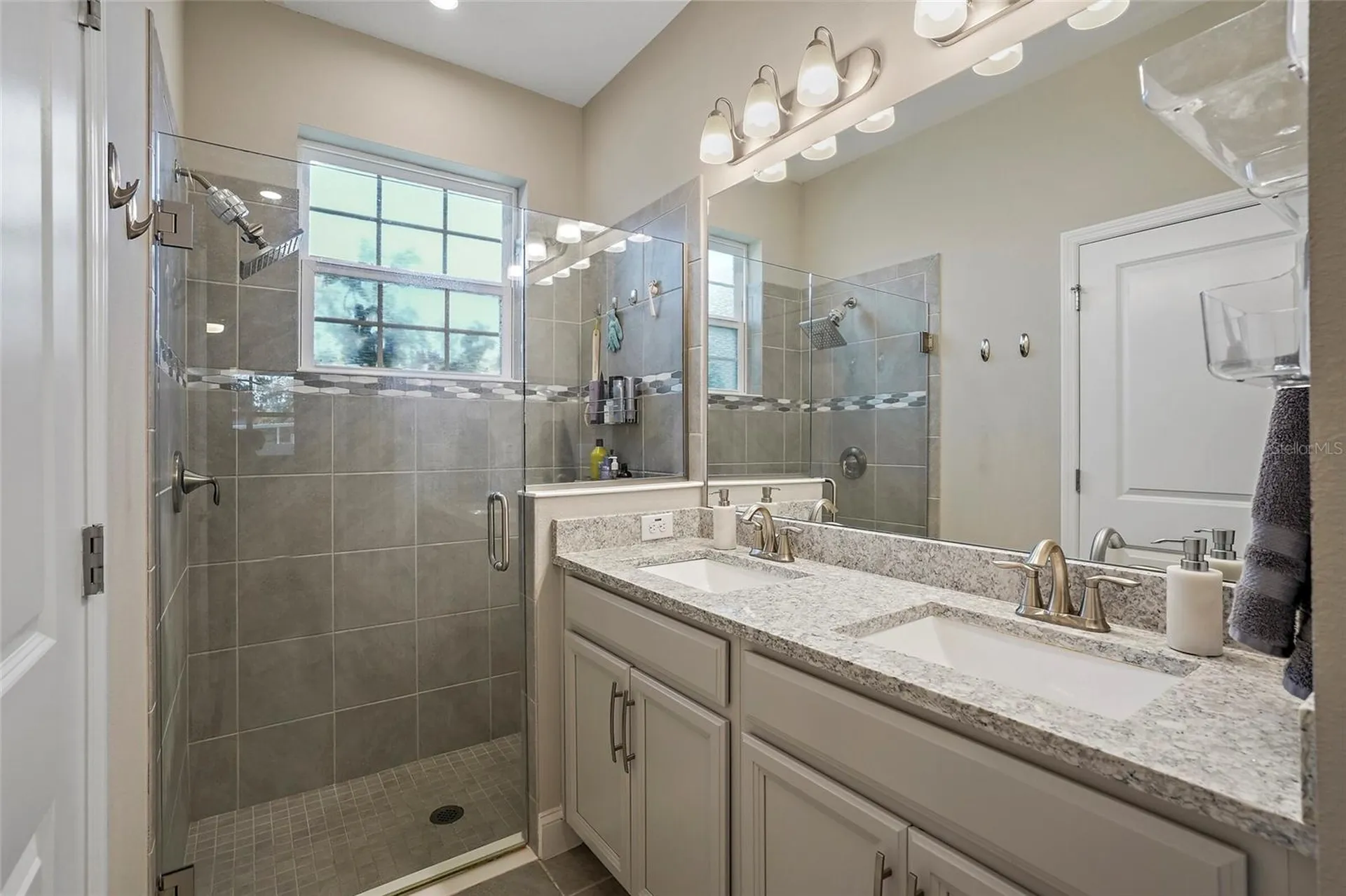 5246 Neil Drive St Petersburg FL 33714