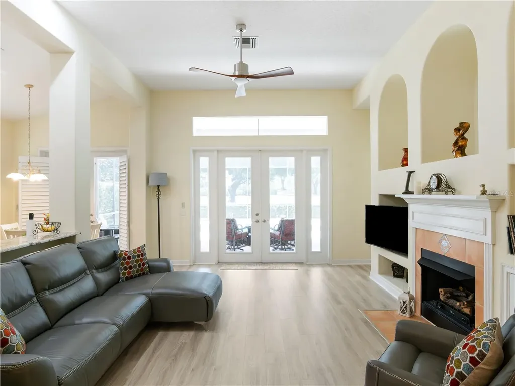 9513 Serra Court Howey In The Hills FL 34737