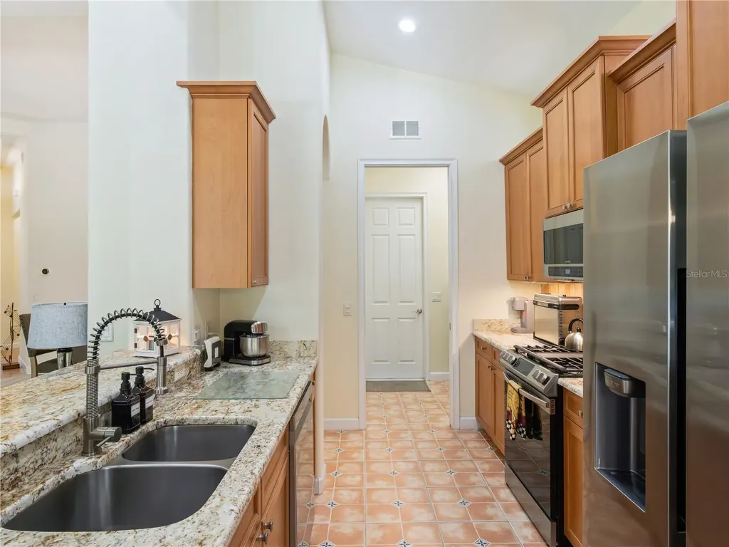 9513 Serra Court Howey In The Hills FL 34737