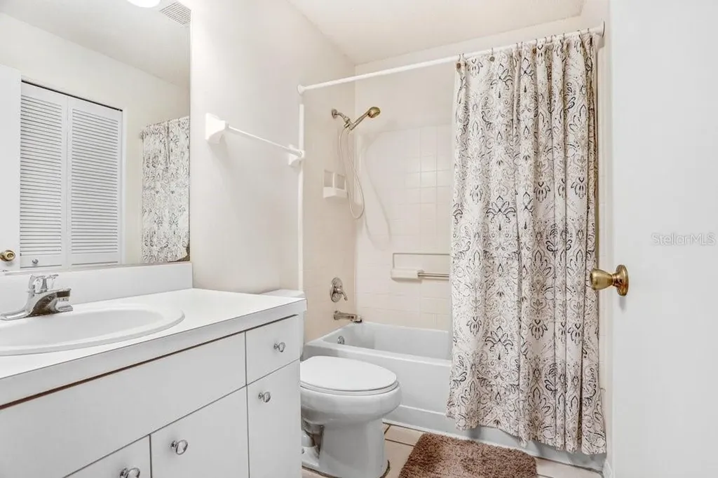 2418 New Haven Circle Sun City Center FL 33573
